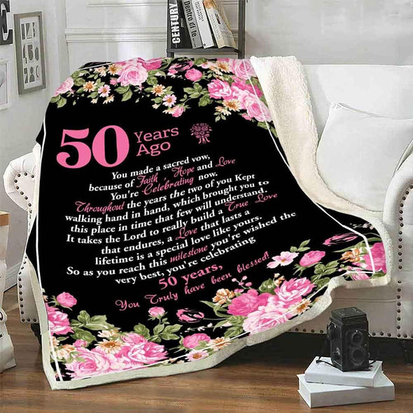 Personalized Couples Blanket - Custom Wedding Year - Premium Quality Gift for Him/Her - Ideal for Anniversaries - Luxuriously Soft and Warm Throw
