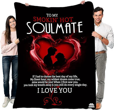 My Hot Smoking Soulmate I Love You Blanket for Couples, Personalized Blanket Lovely Present, Birthday, Anniversary, Valentine's Day, Velvet Soft, Light Weight Throw Warm Bed Blanket Gift