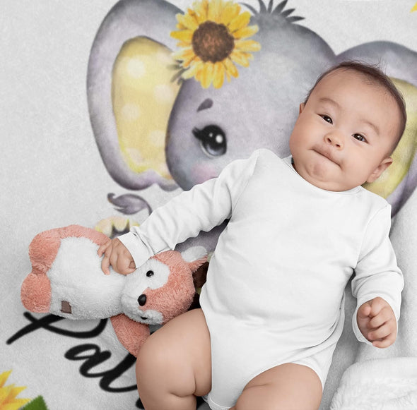 Personalized Cute Baby Elephant Blanket with Custom Name, Gift for Your Darling Kid, Grandkid, Preschooler, On Christmas Birthday, Children's Day, Warm Blanket, Soft Fussy Blanket