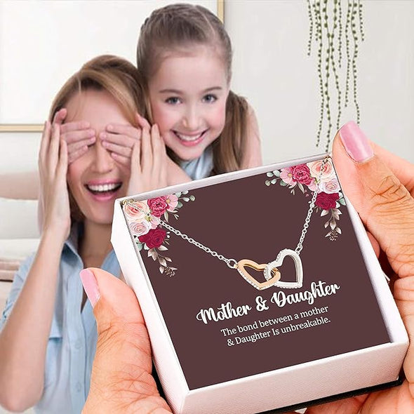 The Bond Between a Mother & Daughter Is Unbreakable. Interlocking Hearts Necklace With Message Card, Two Hearts Necklace, Gift for Mom/daughter, Unique Gift For Her