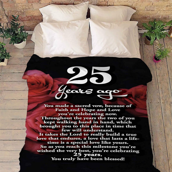 Personalized Couple Blanket - Customized Wedding Year - Premium Quality Gift for Him or Her - Ideal for Anniversaries - Luxuriously Soft and Cozy Throw