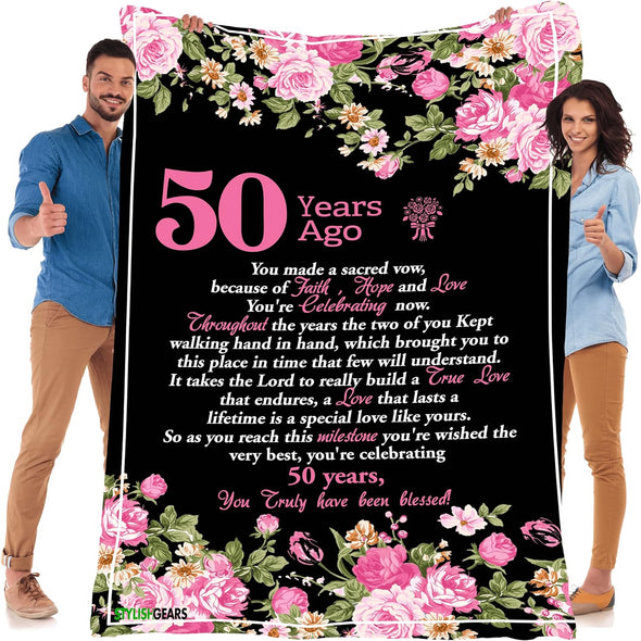 Personalized Couples Blanket - Custom Wedding Year - Premium Quality Gift for Him/Her - Ideal for Anniversaries - Luxuriously Soft and Warm Throw